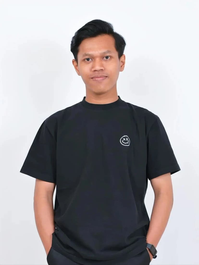 Arif Nur Rohman - Frontend Engineer professional portrait